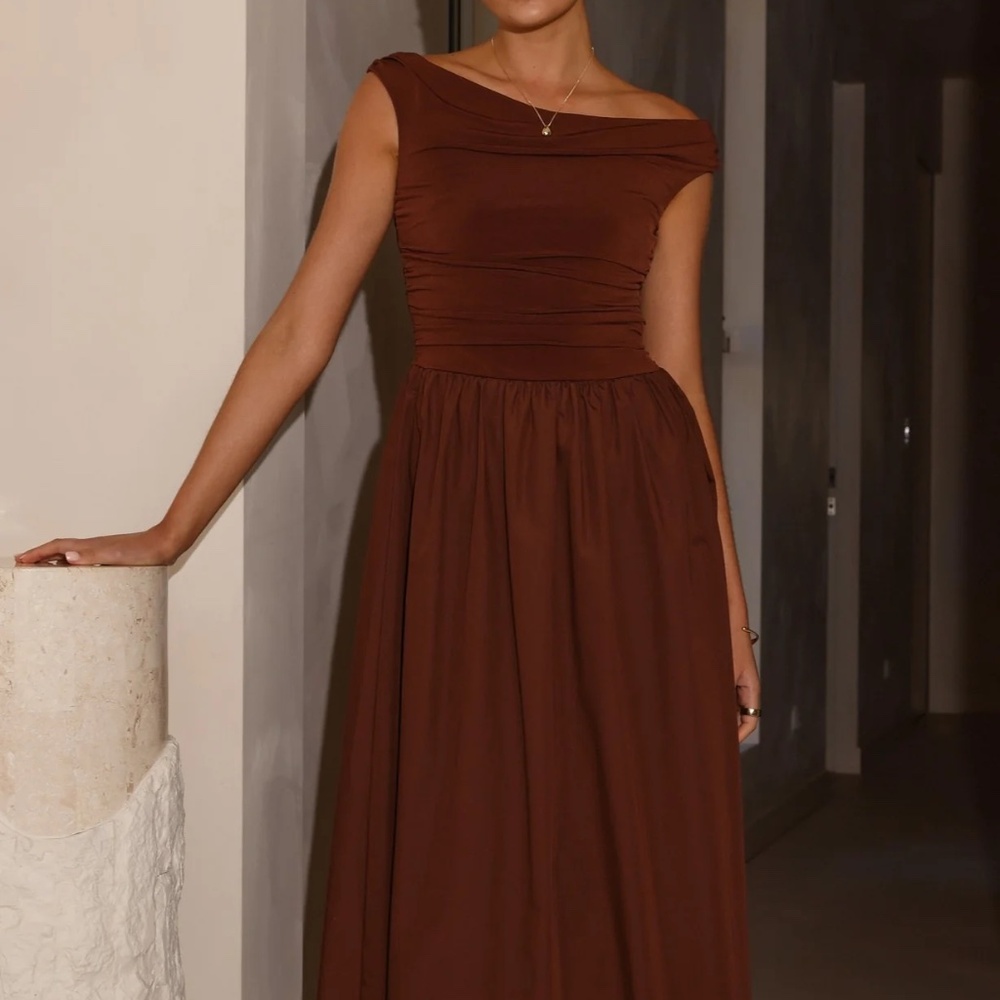 **NWT** Billy J - IMMY MIDI DRESS - BROWN - from Australia - Size XS (6 Aus)